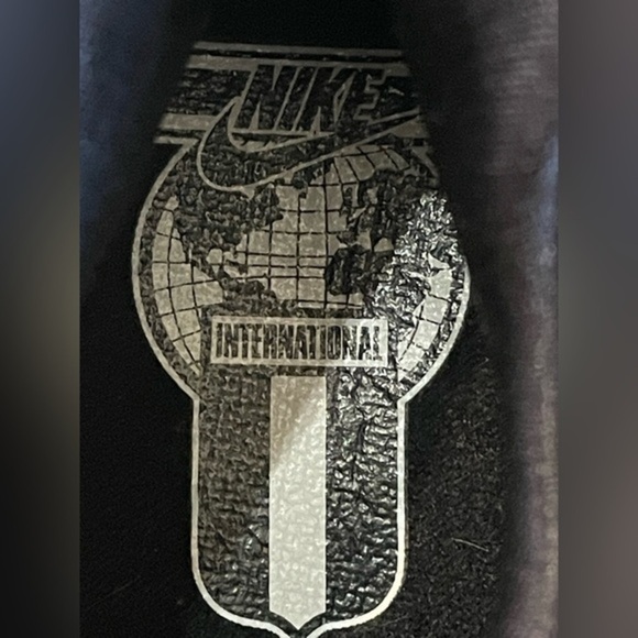 Nike‎ Air Women’s Huarache Shoes Triple Black Size 8 - Picture 14 of 15